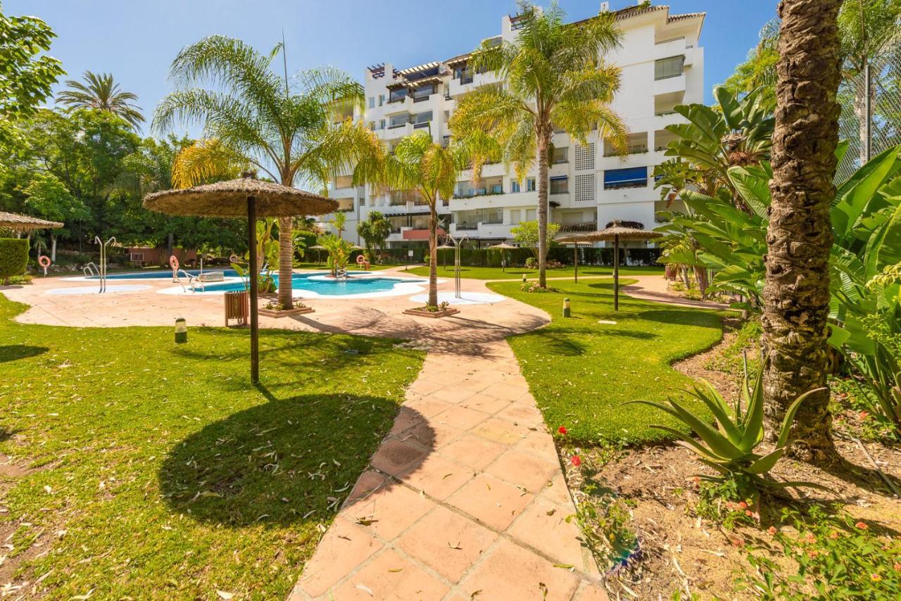 Modern Studio In Medina Garden - Puerto Banus Marbella Luaran gambar